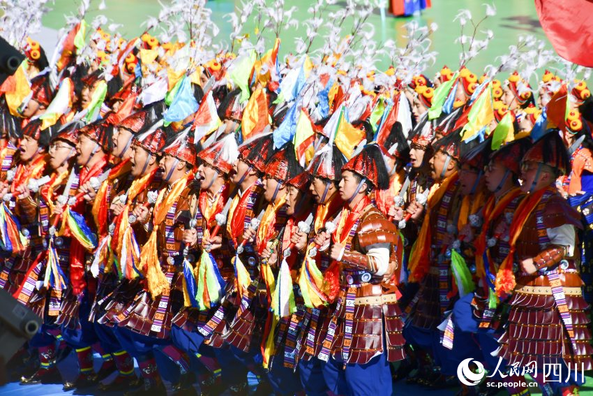 四川省阿壩藏族羌族自治州成立70周年慶祝大會現(xiàn)場。人民網(wǎng)記者 王洪江攝