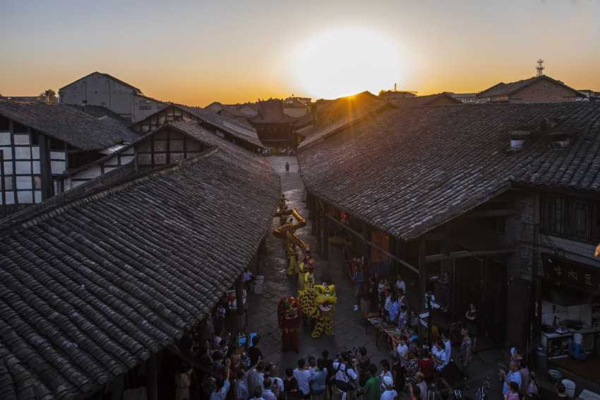 俯瞰羅城古鎮(zhèn)。犍為縣融媒體中心供圖